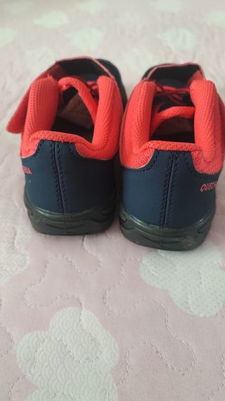 Zapatillas trekking velcro niño talla 30