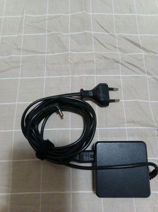 Cargador CHUWI HeroBook