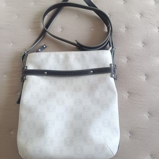 Bandolera Loewe blanca y marrón