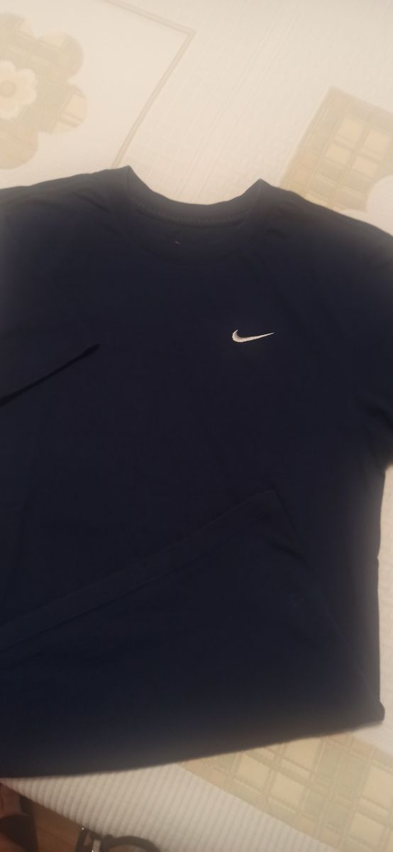 4 Camisetas Nike niño