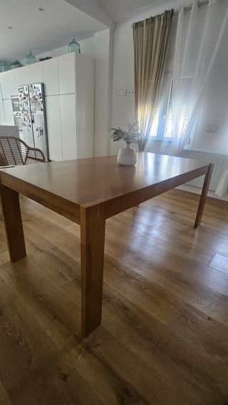 Mesa comedor madera marrón roble