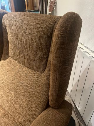 Sillón reclinable marrón
