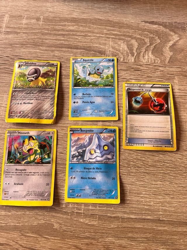 Carte Pokémon: Squirtle, Meowth e altre