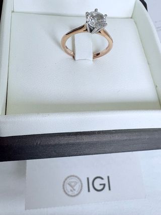 Anillo diamante 1 quilate oro rosa y blanco
