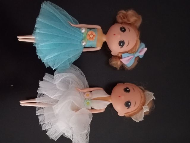 2 Muñecas bailarinas