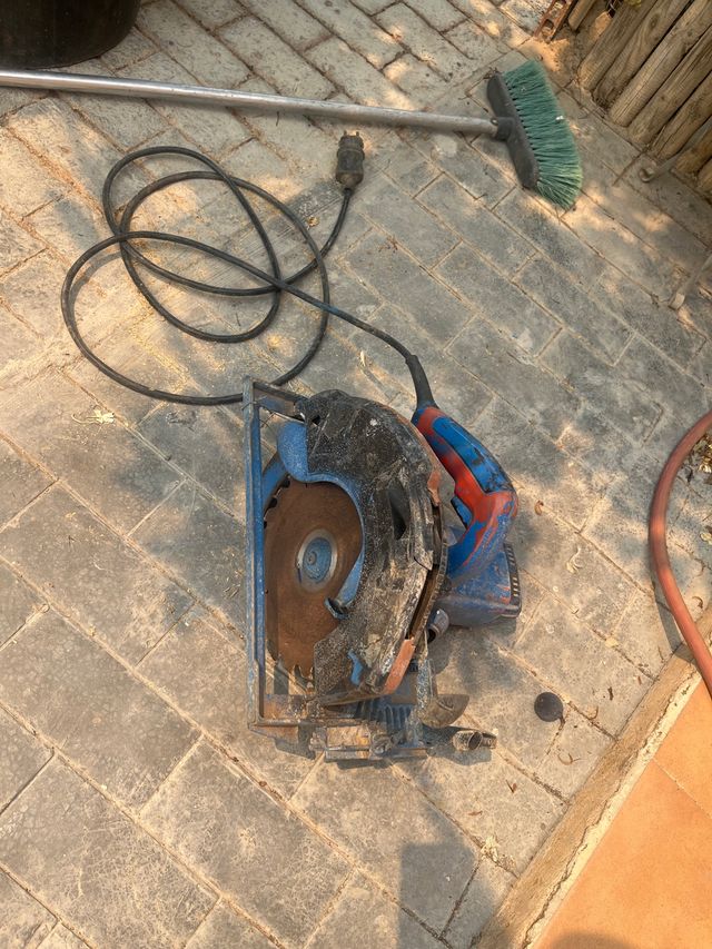 Sierra circular usada