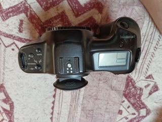 Canon EOS-1 cámara réflex