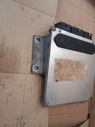 Centralita Peugeot 406 2.0