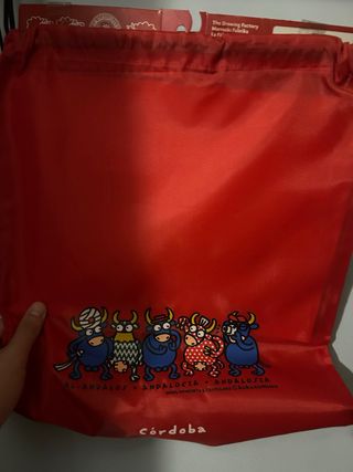 Bolsa Kukuxumushu roja - Córdoba