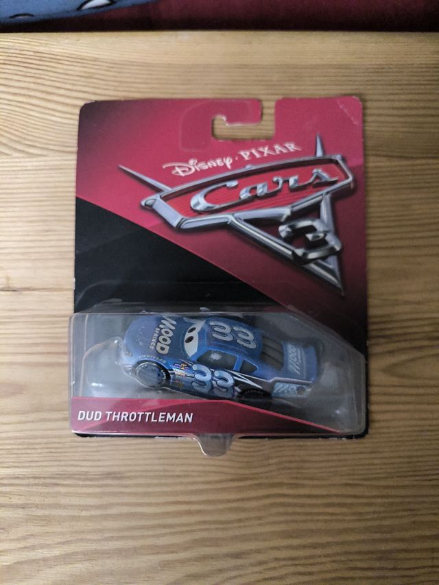 Coche Dud Throttleman Cars 3