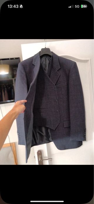 Traje azul marino M/L