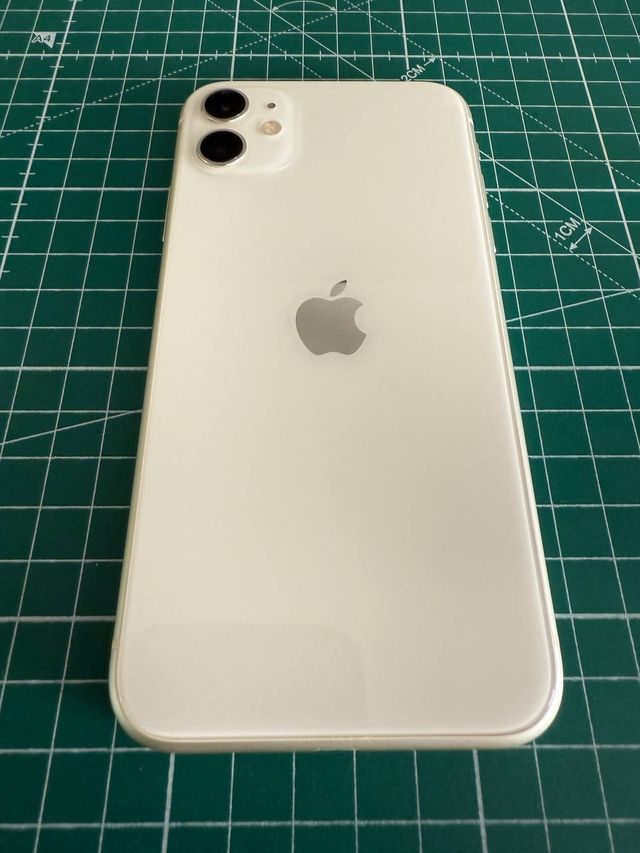 iPhone 11 blanco 128GB