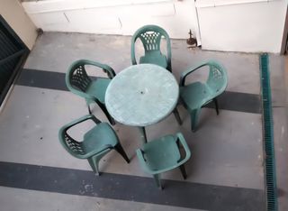Conjunto mesa y sillas jardín 