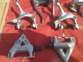 Grupo Shimano 105 sin bielas 
