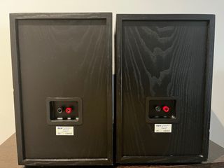 Altavoces B&W DM1200