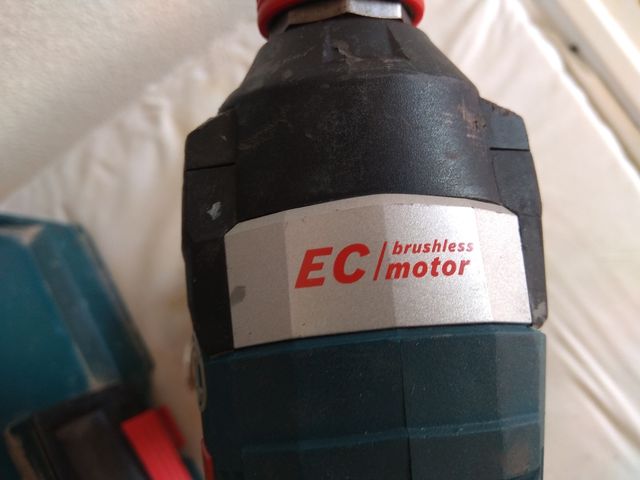 Pistola Impacto Bosch 18V