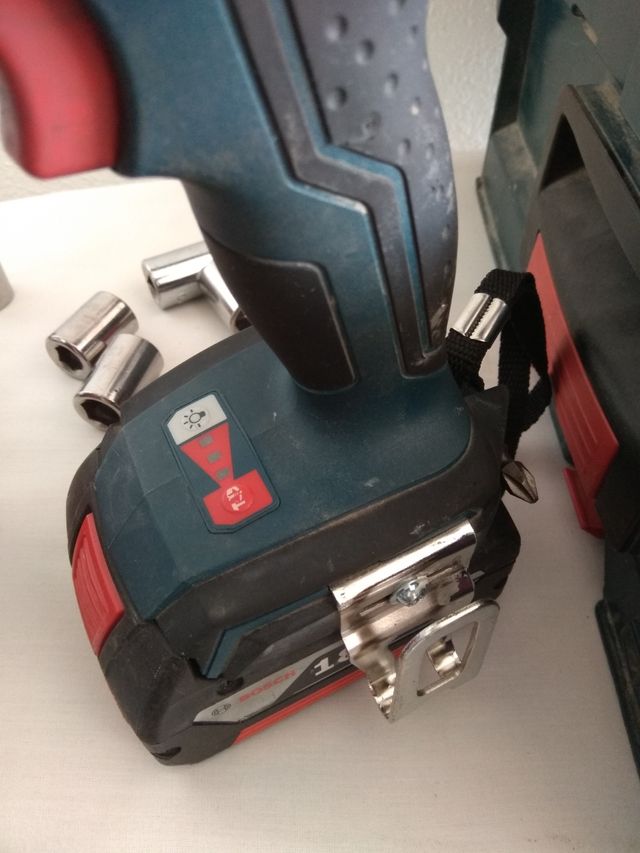 Pistola Impacto Bosch 18V