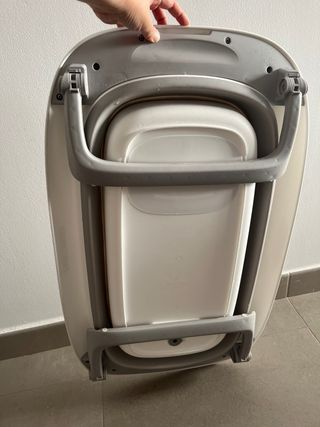 Bañera plegable Twistshake regalo adaptador