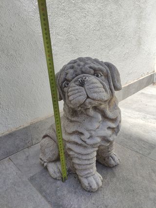 Escultura 50cm perro jardín - piedra