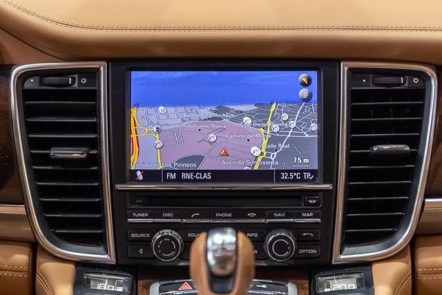 Porsche Panamera 4S (2009)