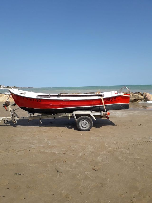 Barca 4m - Remos - Remolque