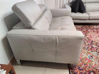 Divani pelle grigio 3 + 2