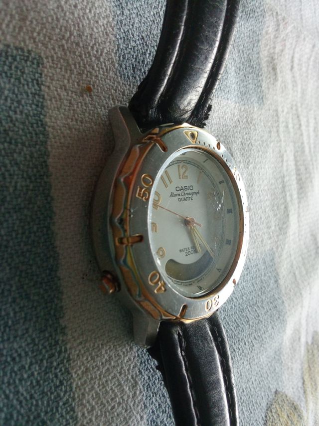 CASIO AD-711 ANA-DIGI. CAJA 200M. VINTAGE.