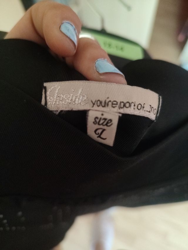 Falda negra tubo talla L