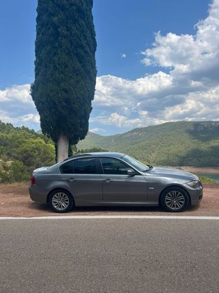 BMW Serie 3 e90(320) 2009