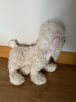Peluche perro blanco