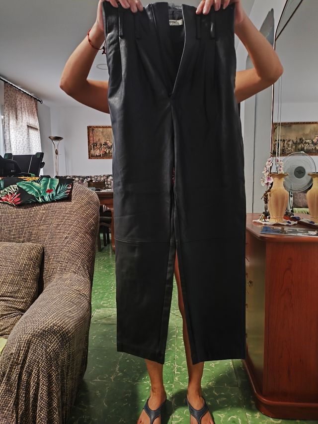 Pantalones cuero negro talla S
