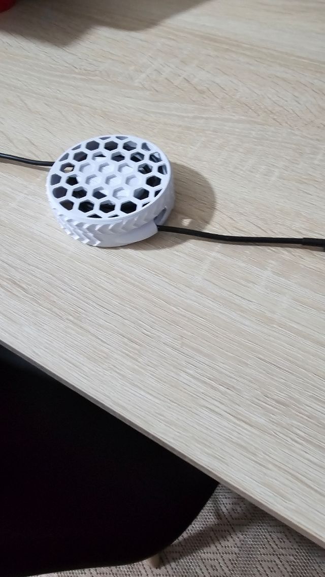 Enrollador de Cable USB - Impreso 3D