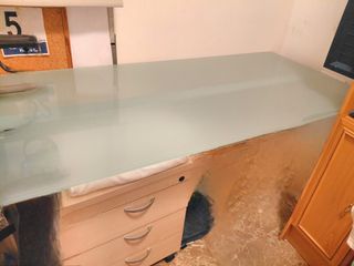 Mesa escritorio cristal moderna