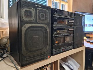 Sony FH-211W - Radio Cassette Boombox