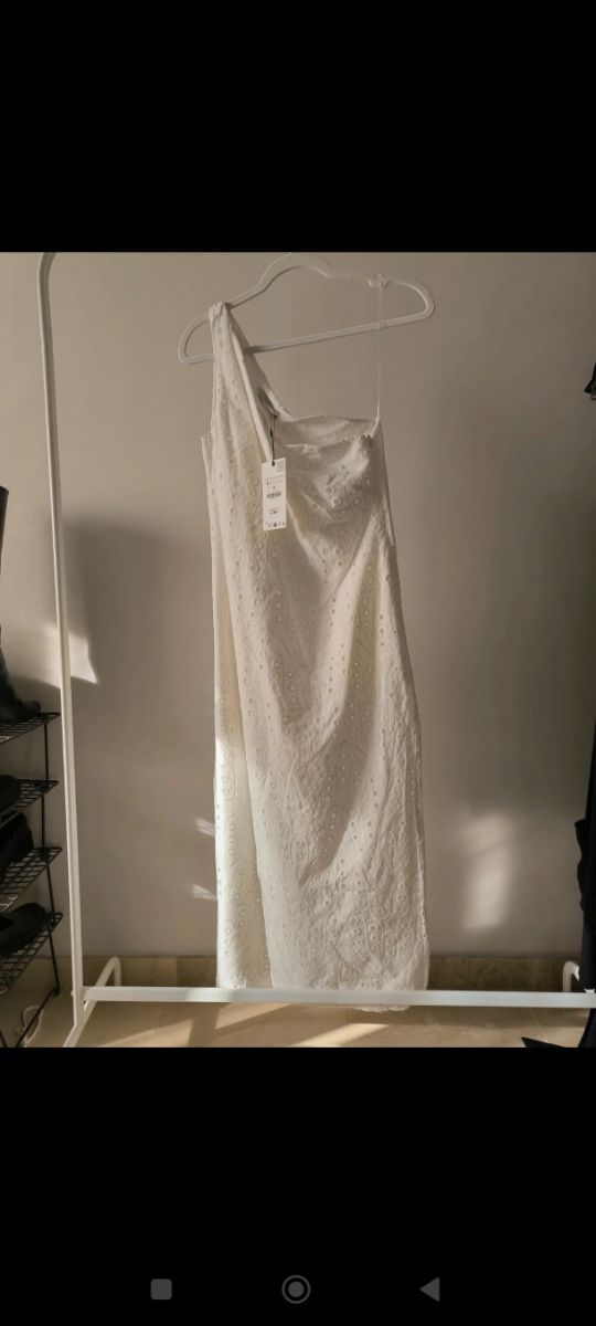 Vestido Zara blanco M - bordado