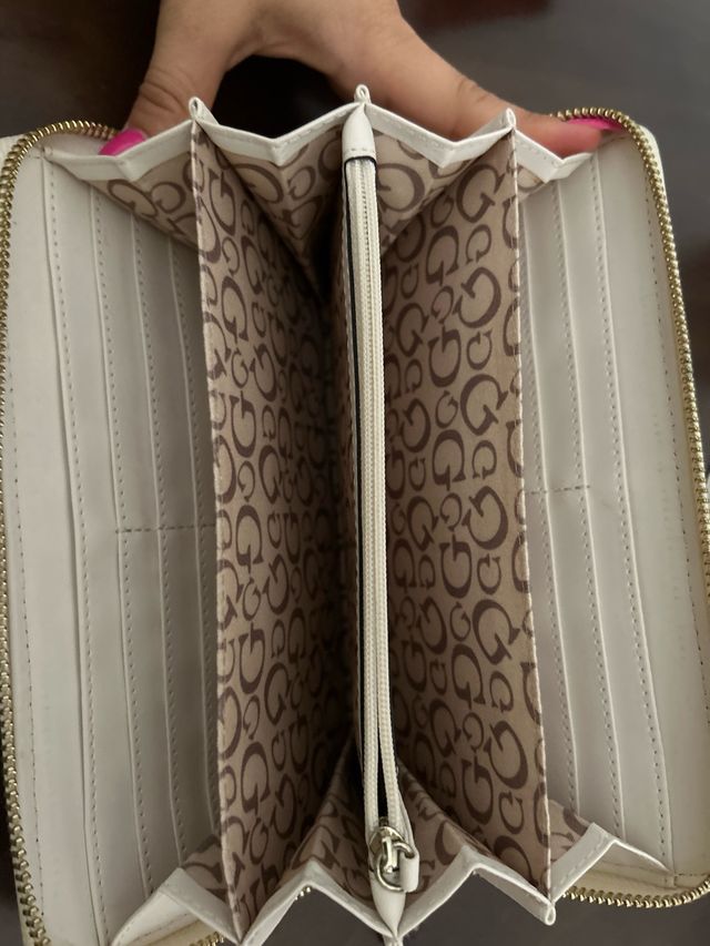 Monedero Guess beige