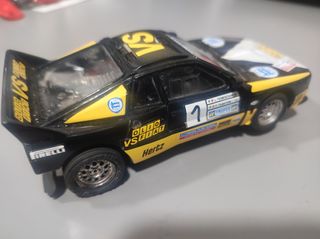 Lancia 037 Rally Scalextric