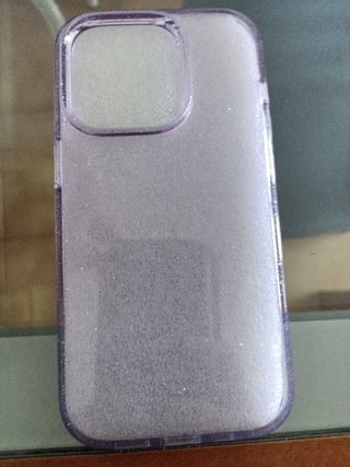 Funda iPhone 14 Pro Max purpurina