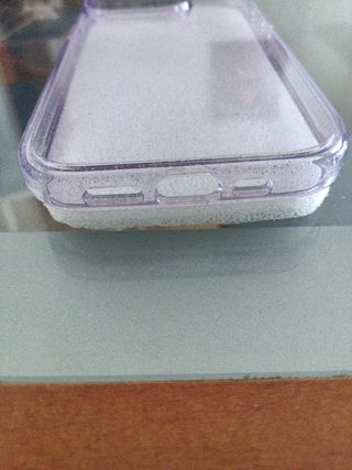 Funda iPhone 14 Pro Max purpurina