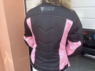 Cazadora moto mujer OMC Shiver rosa-negra