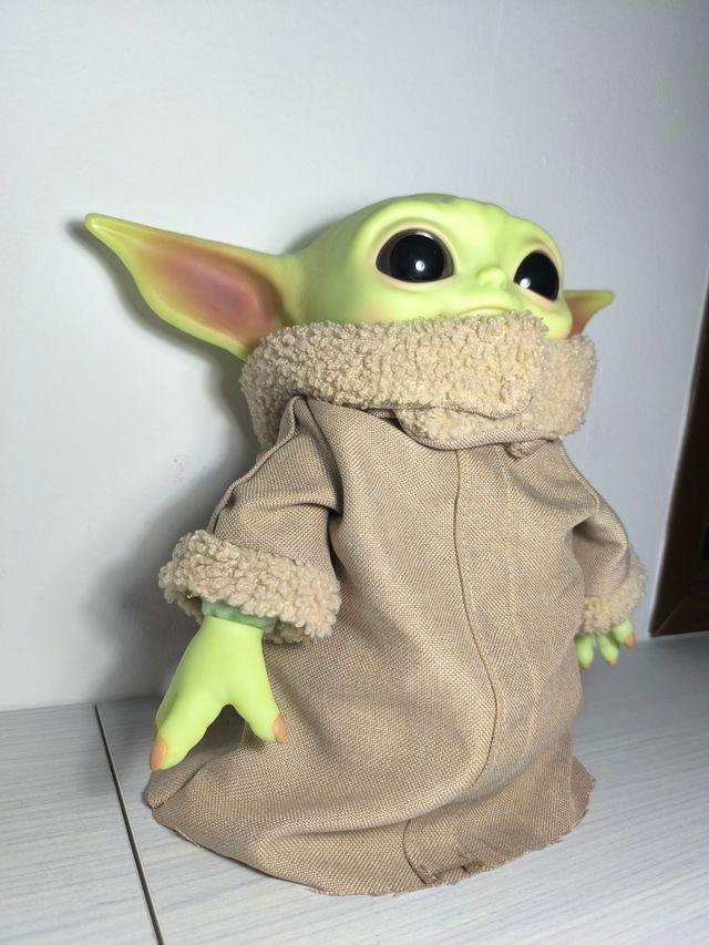Muñeco Baby Yoda
