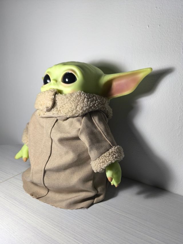 Muñeco Baby Yoda