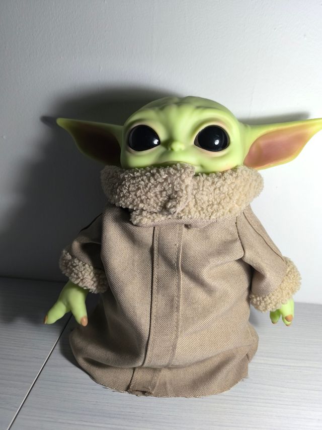 Muñeco Baby Yoda