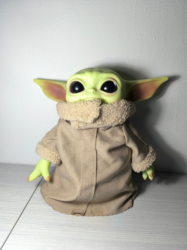 Muñeco Baby Yoda