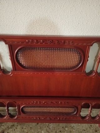 Cabecero cama madera ratán