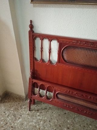 Cabecero cama madera ratán