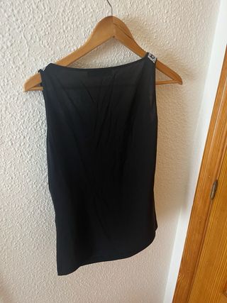 Top Brunella negro pedrería