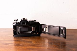 Nikon N2020 - Fotocamera vintage