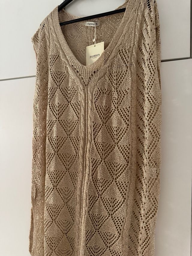 Vestido de punto beige