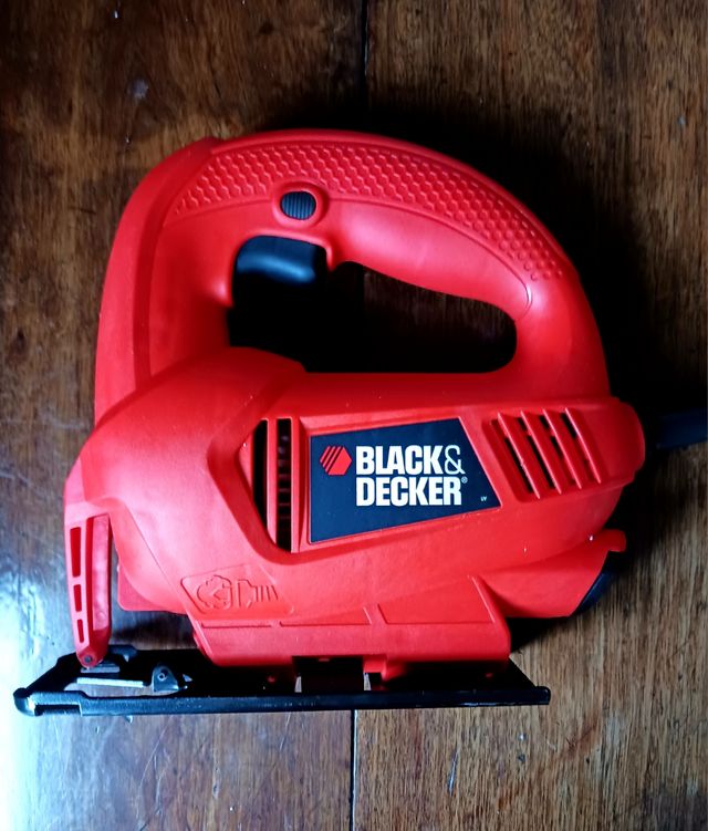 Sierra de calar Black&Decker